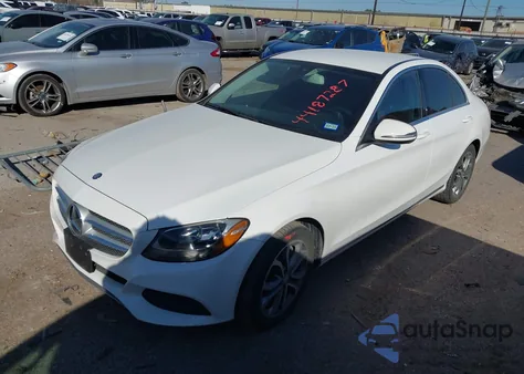 2016 Mercedes-Benz C 300 from USA, damaged, VIN 55SWF4JB7GU101711